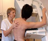 Cancer du sein : l'échographie plus efficace que la mammographie chez les femmes jeunes