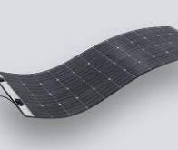 Des panneaux solaires ultralégers composés de thermoplastique recyclé