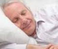 Dormir moins de 6 heures par nuit augmenterait le risque de démence chez les plus de 50 ans