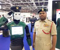 Dubaï : le premier robot fait son entrée dans la police