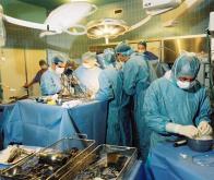 Greffe : première transplantation d'un utérus réussie