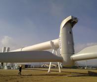 La firme française «Alizeo» construit des éoliennes rabattables