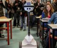 Le premier_robot-lycéen_présenté à Lyon