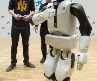 Le robot de compagnie polyvalent arrive !