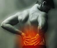 Les antibiotiques seraient efficaces contre 40 % des douleurs chroniques du dos !