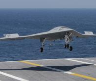 L'US Navy réussit le premier ravitaillement en vol d'un drone