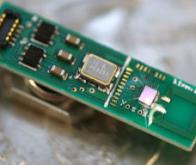 Un minuscule émetteur Bluetooth à très basse consommation