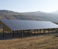 Un nouveau panneau solaire agrivoltaïque transparent qui protège les cultures