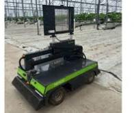 Un robot autonome pour combattre les parasites dans les cultures de fraises