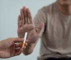 Chaque cigarette raccourcit la vie 2 fois plus que prévu...