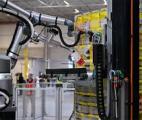 Le nouveau robot d'Amazon va transformer à jamais le travail en entrepôt