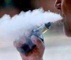 Les anciens fumeurs qui vapotent ont un risque plus élevé de cancer du poumon