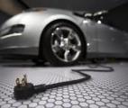 Les véhicules électriques proposeront la recharge sans fil d’ici deux ans