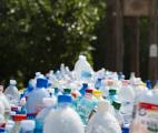 Recycler les déchets plastiques vers le stockage durable de l’énergie