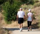 Seniors : moins d'écrans et plus de marche pour garder un cœur en pleine forme…