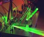 Un laser photonique quantique pour voir dans le brouillard
