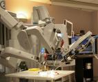 Un robot a réussi à opérer une tumeur presque inatteignable