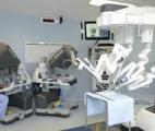Un robot réalise pour la première fois une double greffe des poumons