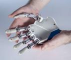 Une main bionique pour retrouver le sens du toucher