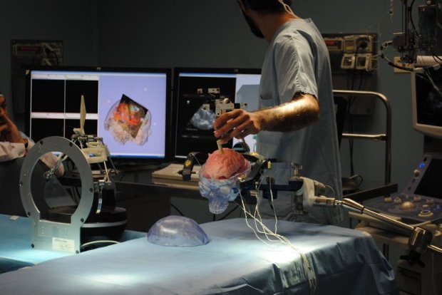 L'Europe a mis au point un robot neurochirurgien - rtflash.fr